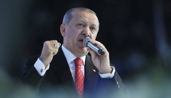 Ερντογάν: Η Τουρκία θα φέρει &quot;ειρήνη και ασφάλεια&quot; σε Συρία και Ιράκ