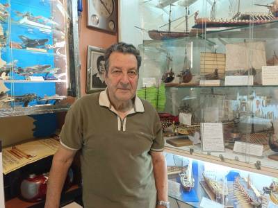 Γιώργος Αγάτσας: Ο ταλαντούχος μικροναυπηγός και ο ανεκμετάλλευτος «θησαυρός» του (φωτογραφίες)