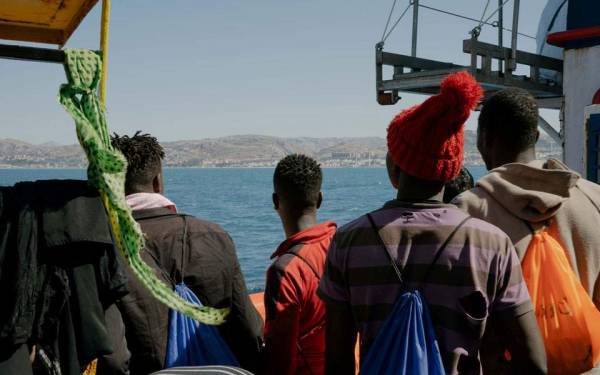 Ιταλία: Σε καραντίνα 28 μετανάστες που διασώθηκαν από το Sea Watch και βρέθηκαν θετικοί στον κορονοϊό