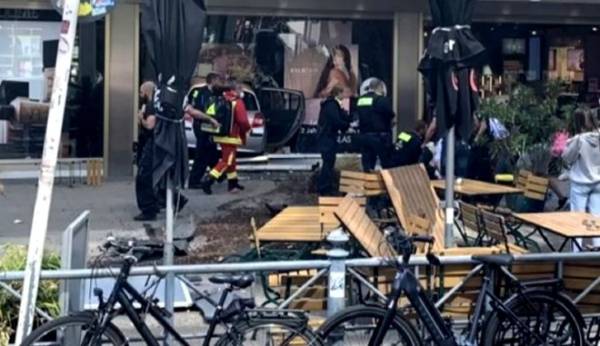 Βερολίνο: Όχημα έπεσε πάνω σε πλήθος - Δεκάδες τραυματίες - Συνελήφθη ο οδηγός του