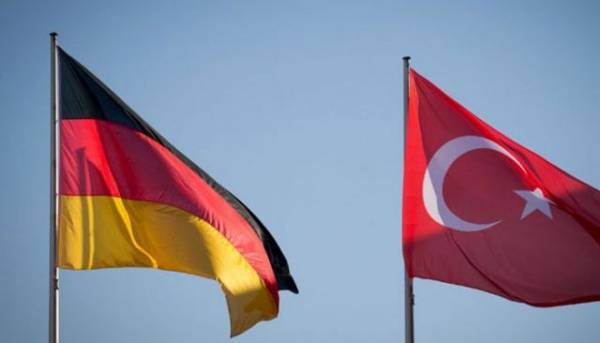 Bild: Αντίθετη η Γερμανία στην επιβολή εμπάργκο από την ΕΕ στην Τουρκία