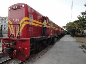 Διήμερη εκδρομή με τρένο Κόρινθος - Καλαμάτα με επιστροφή