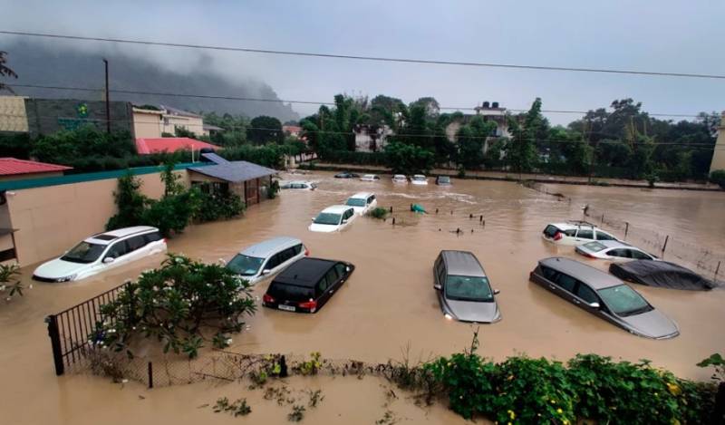 Νεπάλ: Στους 77 οι νεκροί από τις φονικές πλημμύρες και κατολισθήσεις