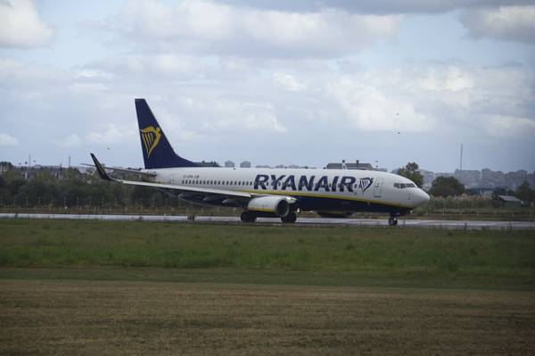 Επιστρέφει στην Καλαμάτα η Ryanair με πτήσεις προς 5 πόλεις του εξωτερικού