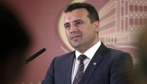 ΠΓΔΜ: Διαψεύδει κόντρα Ζάεφ - Ντιμιτρόφ η κυβέρνηση