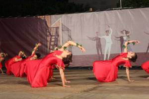 Διήμερο χορού: Μπαλέτο στην πλατεία της Κυπαρισσία