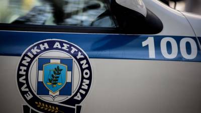 Δύο συλλήψεις στη Μύκονο για παράνομη παρακράτηση και βιασμό 19χρονης