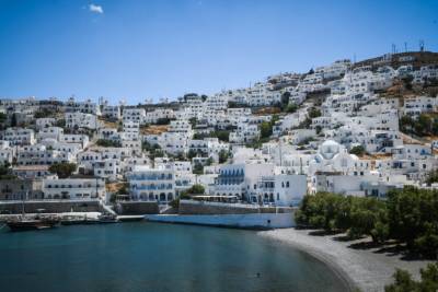 Τουρισμός για Όλους: Ερχεται voucher διακοπών αξίας έως και 400 ευρώ