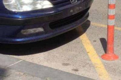 Αυξάνονται οι παράνομες σταθμεύσεις σε θέσεις ΑΜΕΑ