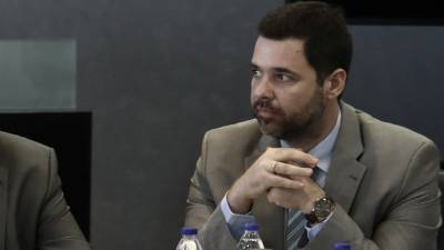Κοντογεώργης: Δεν είναι στο τραπέζι η παράταση των διακοπών στα σχολεία - Τι είπε για τον κόσμο στα γήπεδα