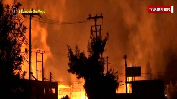 Μεγάλη πυρκαγιά σε εργοστάσιο ξυλείας στον Ασπρόπυργο (βίντεο)