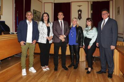 Πέντε νέους υποψηφίους παρουσίασε ο Βασιλόπουλος