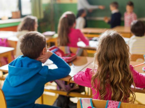 Πελοπόννησος: Συνεχίζεται η μείωση μαθητών πρωτοβάθμιας - 10,48% λιγότεροι την τελευταία δεκαετία