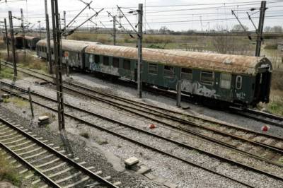 Πρόεδρος του ΟΣΕ: Εκτός λειτουργίας τοπικοί πίνακες και τηλεδιοίκηση σε σταθμούς από Λιόσια ως Κιάτο (βίντεο)