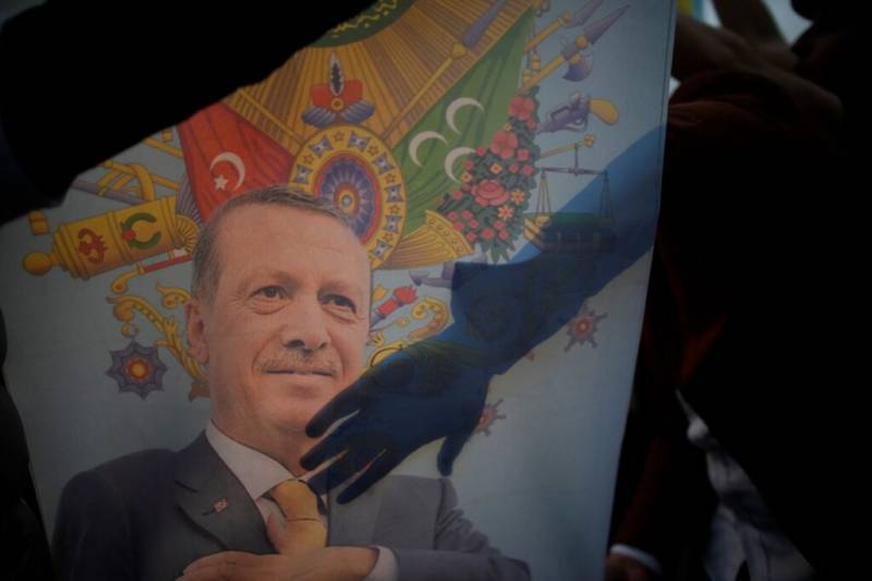Τουρκικές εκλογές: «Aντίο Κεμάλ» λέει ο Ερντογάν – «Δεν θα μας δαμάσει» απαντά ο Κιλιτσντάρογλου (βίντεο)
