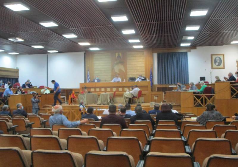 Δημοτικό Συμβούλιο Καλαμάτας: Κατά πλειοψηφία ψήφισμα για πολιτική απομόνωση του Δ. Κουκούτση