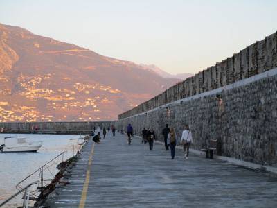 Γεμάτο κόσμο το &quot;χιλιόμετρο&quot; 