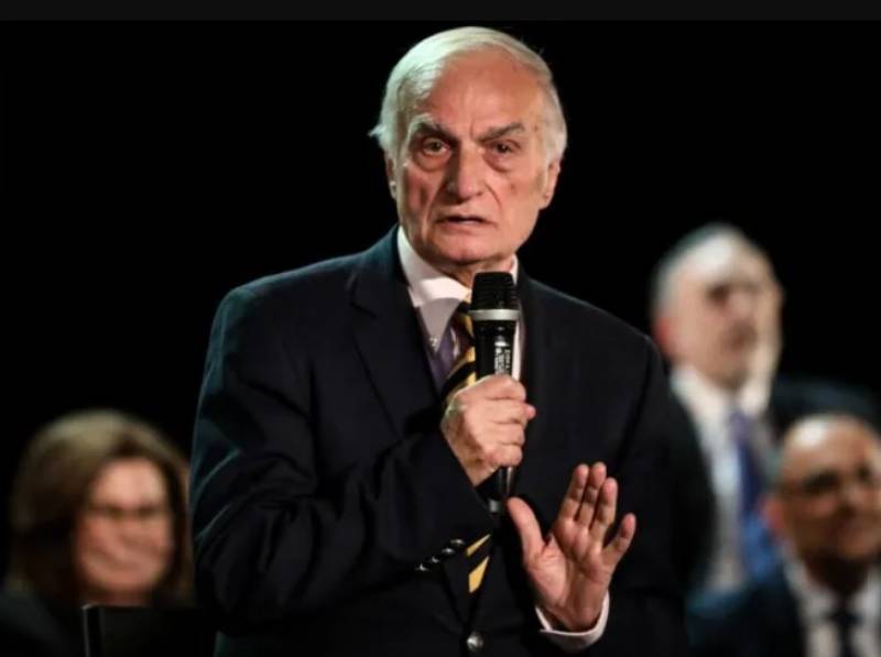 Κρίσιμες οι επόμενες 48 ώρες για τον Μανώλη Μαυρομμάτη και τη σύζυγό του