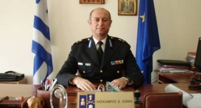 Παραμένει αρχιπύραρχος ο διοικητής Πυροσβεστικών Υπηρεσιών Πελοποννήσου Χαρ. Χιόνης