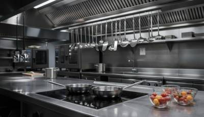 Επαγγελματικός εξοπλισμός εστίασης: λύσεις που μειώνουν κόστος και χρόνους