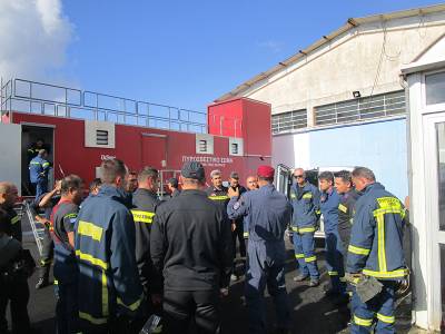 Εξομοιωτής κατάσβεσης πυρκαγιάς στην Καλαμάτα (βίντεο-φωτογραφίες)