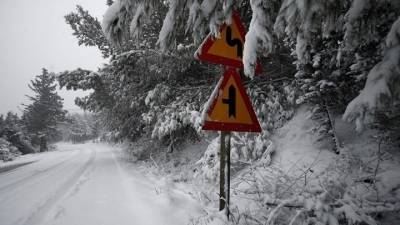 Πτώση της θερμοκρασίας από αύριο - Χιονοπτώσεις και θυελλώδεις άνεμοι,