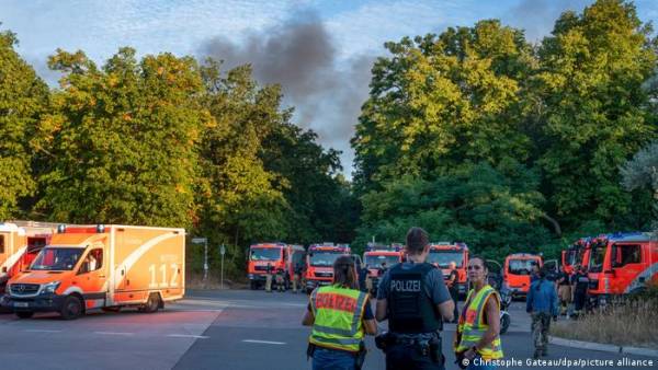 Γερμανία: Δασική πυρκαγιά στο Βερολίνο έπειτα από έκρηξη σε αποθήκη πυρομαχικών