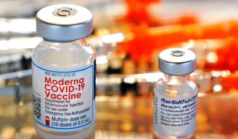 Συνδυασμοί εμβολίων: Καλύτερη ανοσιακή προστασία για όσους κάνουν Moderna μετά από Pfizer ή AstraZeneca