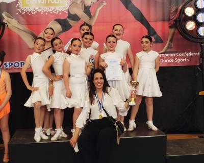 Επιτυχίες για τη σχολή χορού «Vive Bailando»