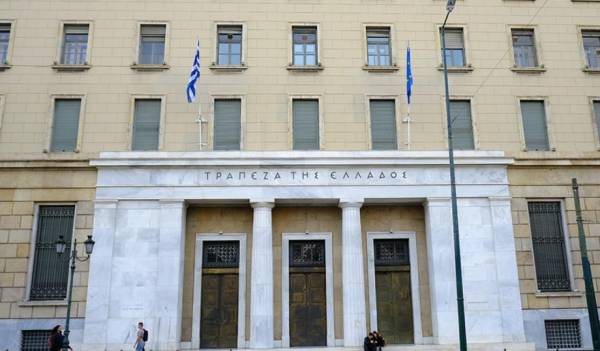 Τράπεζα της Ελλάδος: Αυξήθηκαν κατά 465 εκατ. ευρώ οι καταθέσεις τον Αύγουστο του 2022