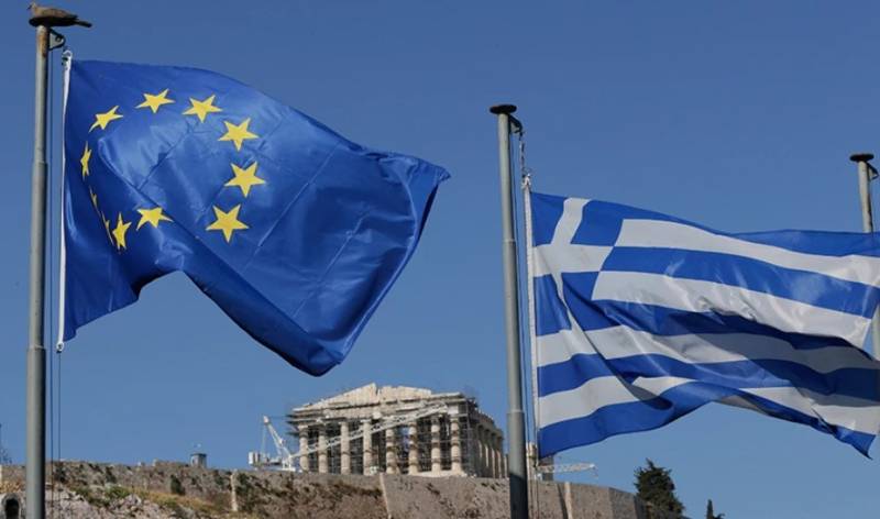 Ανάπτυξη της ελληνικής οικονομίας 2,4% εφέτος και 2% το 2024 "βλέπει" ο ΟΟΣΑ