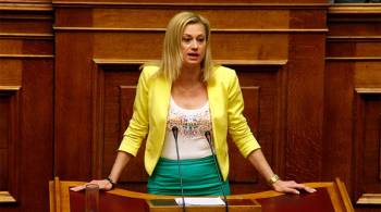 Ραχήλ: «Ντροπή σας. Δεν είστε αριστεροί, αλλά κακέκτυπα του Γεωργιάδη»