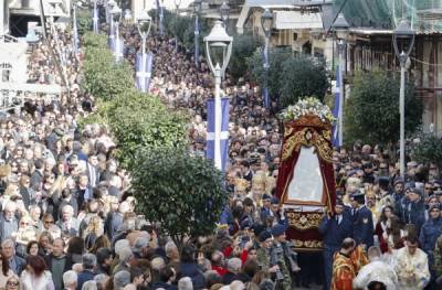 Το... πολιτικό πανηγύρι της Υπαπαντής