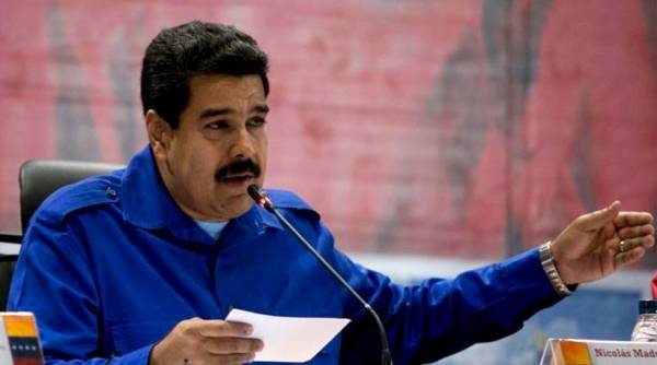Βενεζουέλα: Συνελήφθησαν τρεις πτέραρχοι που φέρονται να σχεδίαζαν πραξικόπημα