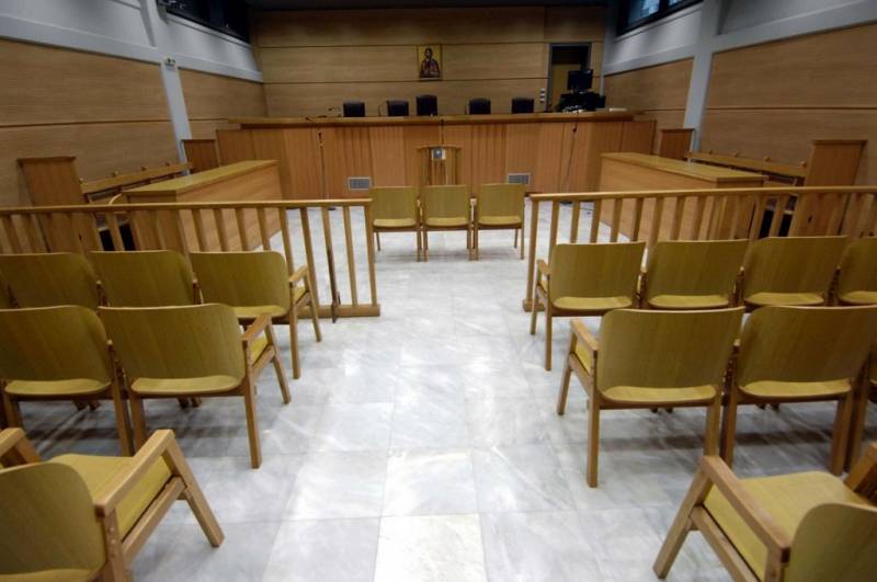 Λειτουργία δικαστηρίων με όρους και μέτρα ασφαλείας ζητούν οι Δικηγορικοί Σύλλογοι της χώρας