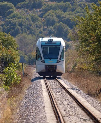 Ιδού η ταφόπετρα του σιδηροδρόμου στην Πελοπόννησο - Ο ΟΣΕ κόβει τα τρένα και βάζει λεωφορεία!!!