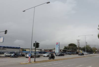 Δήμος Καλαμάτας κατά ΔΕΔΔΗΕ για προβλήματα στο φωτισμό