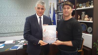 Μνημεία για τους νεκρούς δύο πλοίων στον Β&#039; Παγκόσμιο σε Πύλο και Μεθώνη
