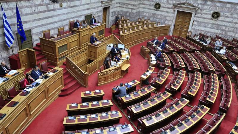 ΟΠΕΚΕΠΕ: Αναζωπύρωση της σύγκρουσης στη Βουλή