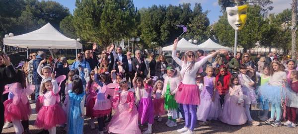 Παιδική καρναβαλική παρέλαση στη Μεσσήνη (φωτογραφίες)