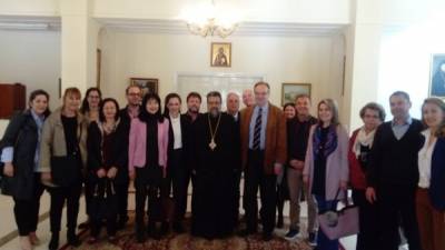 Η «Καλαμάτα μπροστά» στον μητροπολίτη Μεσσηνίας