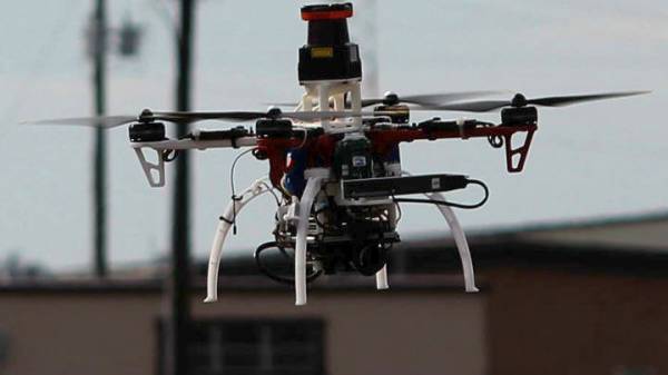 Σύστημα τεχνητής νοημοσύνης επιτρέπει σε αυτόνομα drones να αποφεύγουν εμπόδια