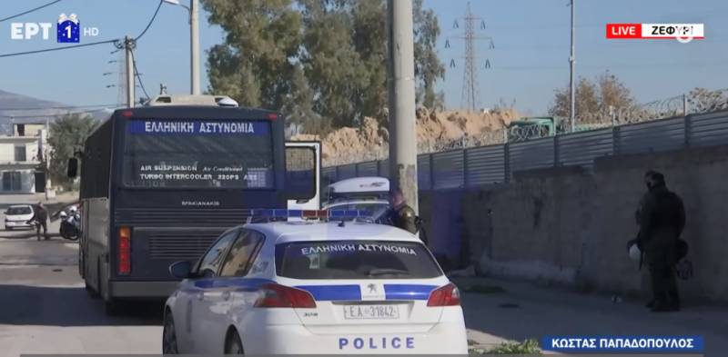 Αστυνομική επιχείρηση στο Ζεφύρι – Τρεις συλλήψεις (βίντεο)