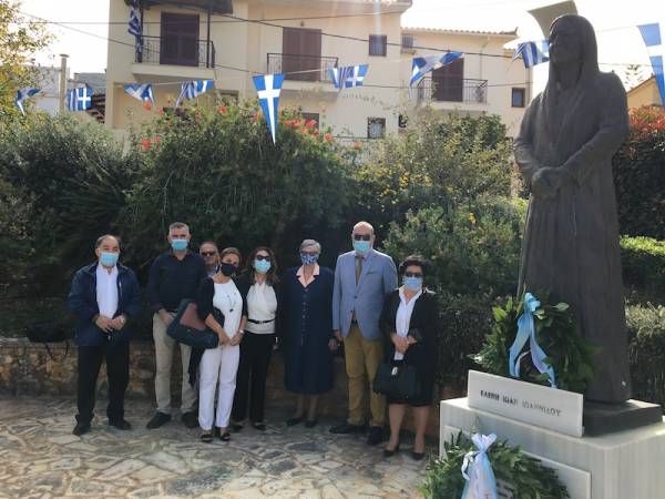 Τίμησαν τη μνήμη της Ελληνίδας μάνας του έπους του 1940 Ελένης Ιωαννίδη