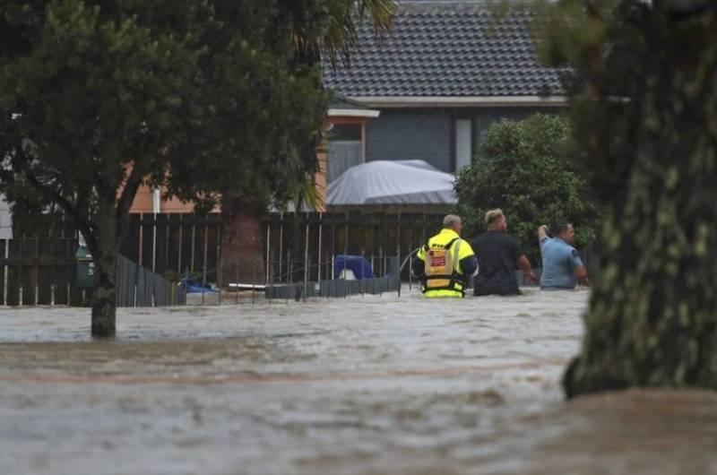 Νέα Ζηλανδία: Τέσσερις οι νεκροί από την κακοκαιρία - Συνεχίστηκαν για 3η μέρα οι πλημμύρες και οι κατολισθήσεις
