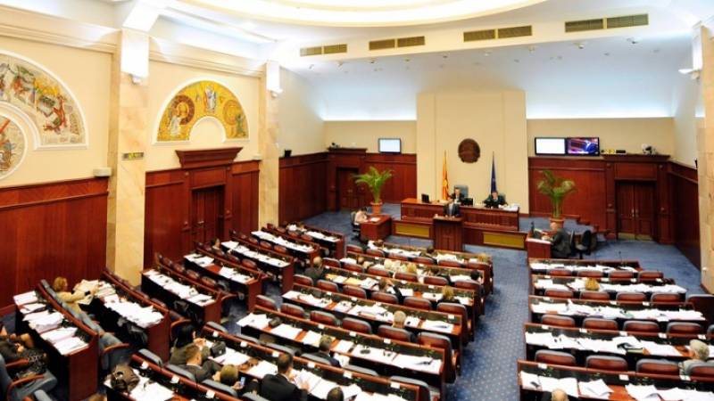 Αρχίζει στη Βουλή της ΠΓΔΜ η συζήτηση για επικύρωση της Συμφωνίας των Πρεσπών