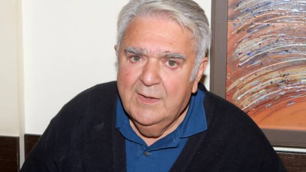 Πασχάλης Τερζής: Εκτάκτως στο νοσοκομείο ο γνωστός τραγουδιστής