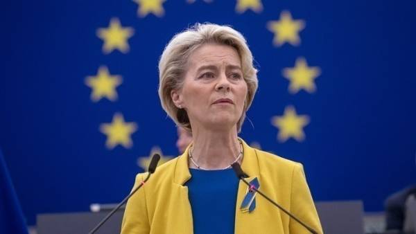 Στο Κίεβο η πρόεδρος της Κομισιόν - Διαβεβαίωσε για τη στήριξη της ΕΕ