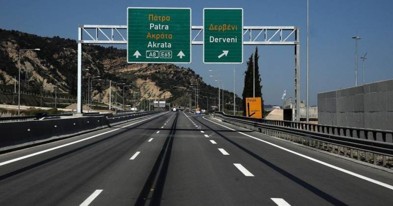 Ανοιξε η Αθηνών - Πατρών μετά τα προβλήματα από την κακοκαιρία