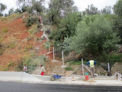 Περίφραξη στον περιφερειακό της Καλαμάτας